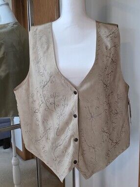 Agapo Collection Embroidered Leather Vest